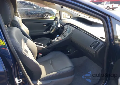 2015 Toyota Prius Five z USA, uszkodzony, nr VIN JTDKN3DU6F1893531